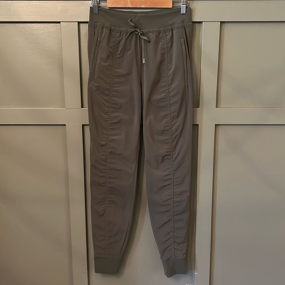 Athleta Olive Green Drawstring Joggers - Picture 5 of 11